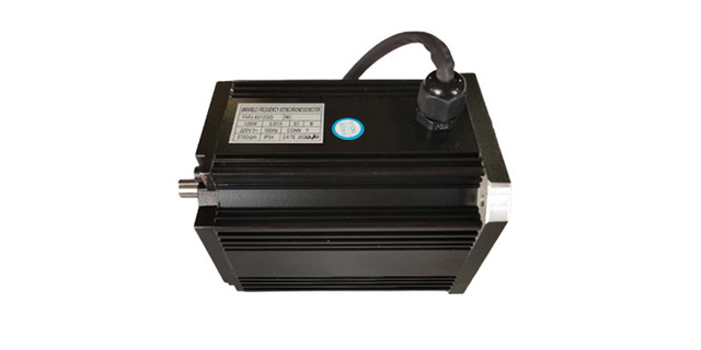 三相異步電動機